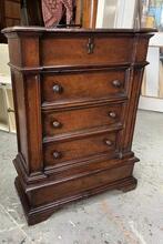 Chest of drawers Spain 
