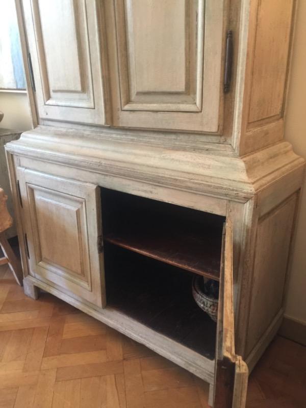 French cabinet