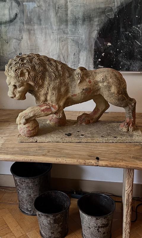 Lion Terra Cotta 