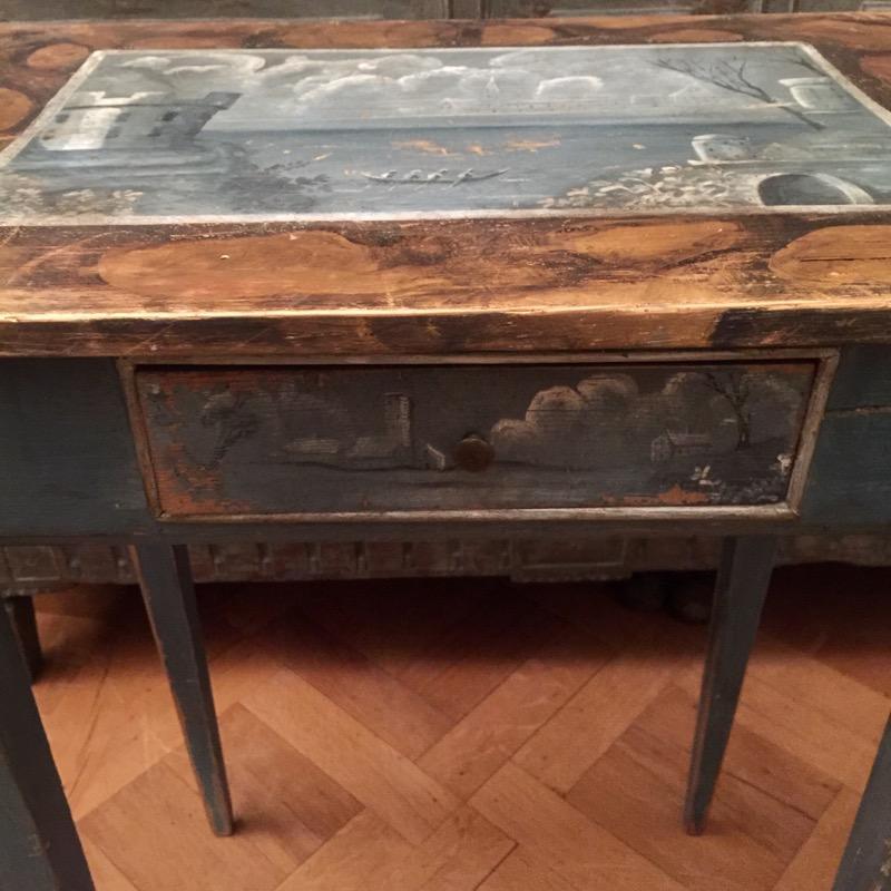 Painted swedish table 