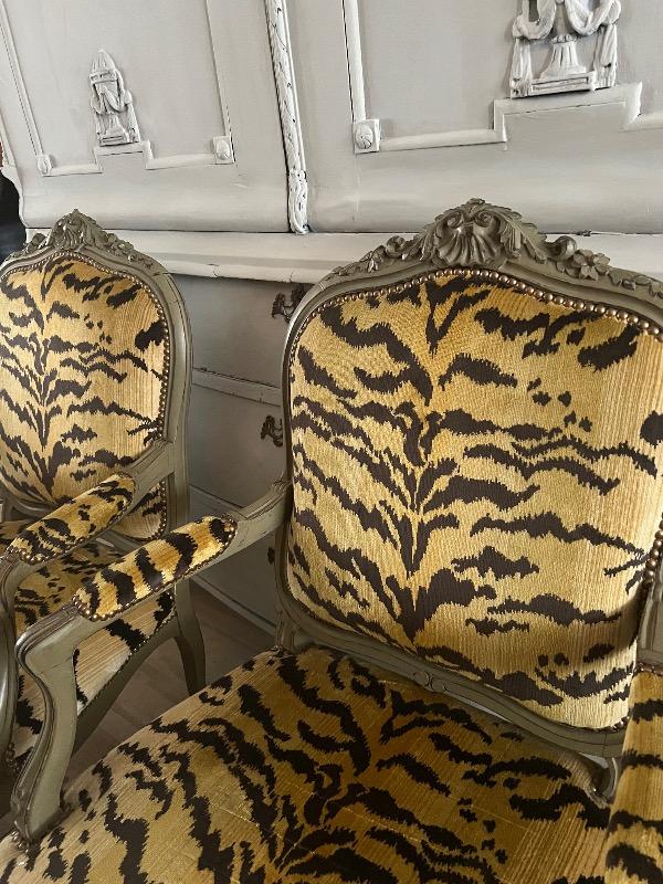 Pair armchairs