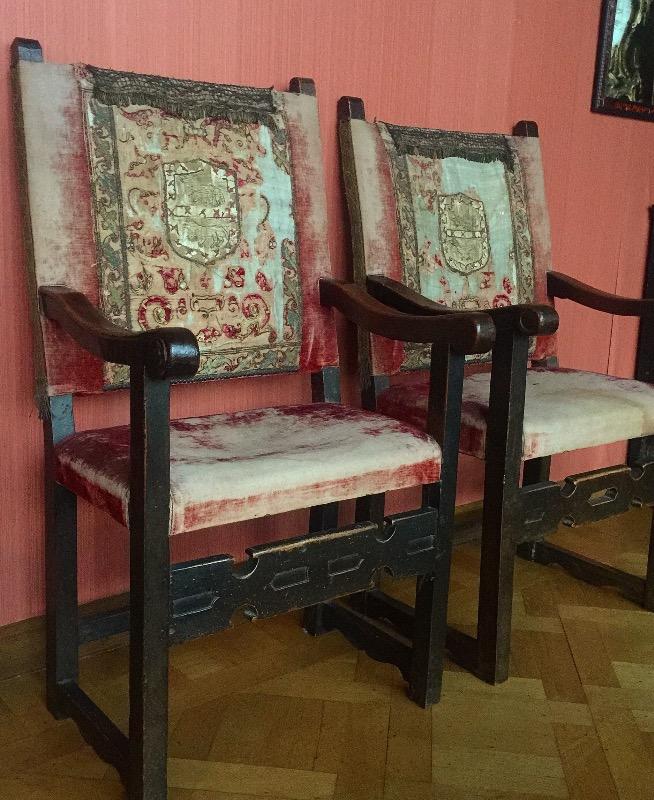 Pair armchairs Spain