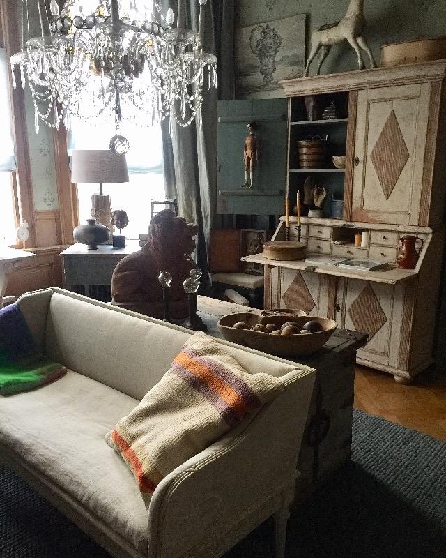 Swedish painted furniture