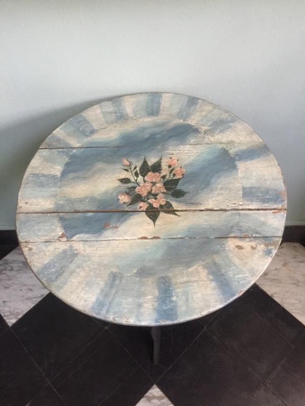 Swedish painted table