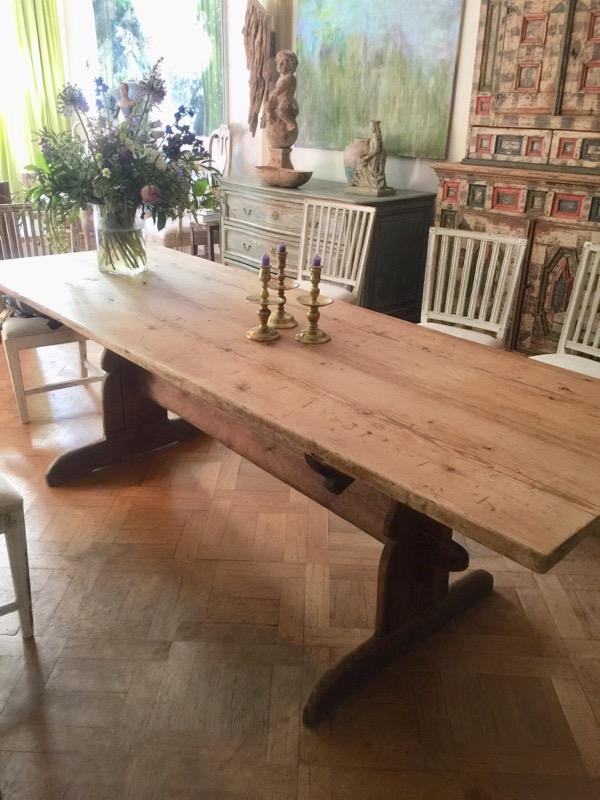 Swedish Table